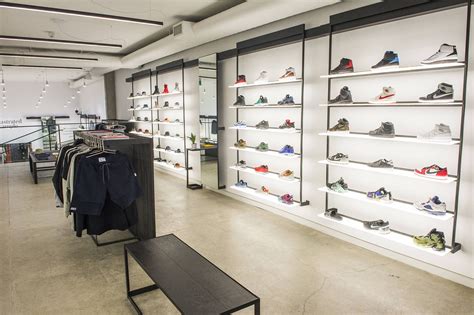 The Best Sneaker Shops In Toronto In Shoe Store Design Sneaker Shopping Modern Store