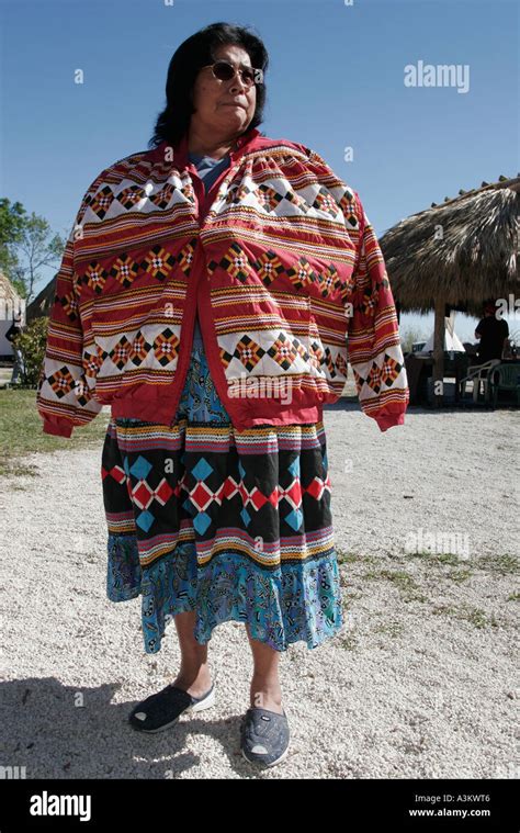 miami florida everglades miccosukee seminole tribe arts festival festivals celebration fair