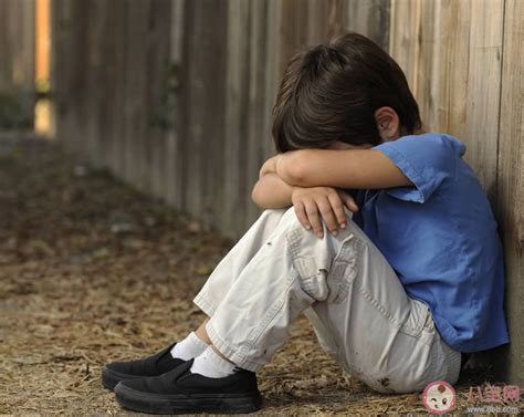 少年儿童抑郁症的六大先兆是什么 如何及早发现少年儿童抑郁 八宝网