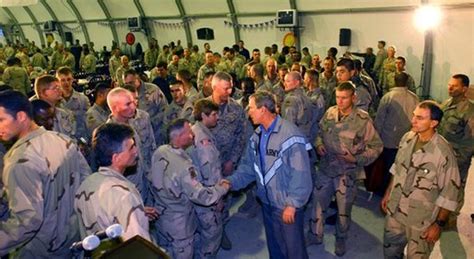 George W Bush Surprised Soldiers In Iraq On Thanksgiving 2003
