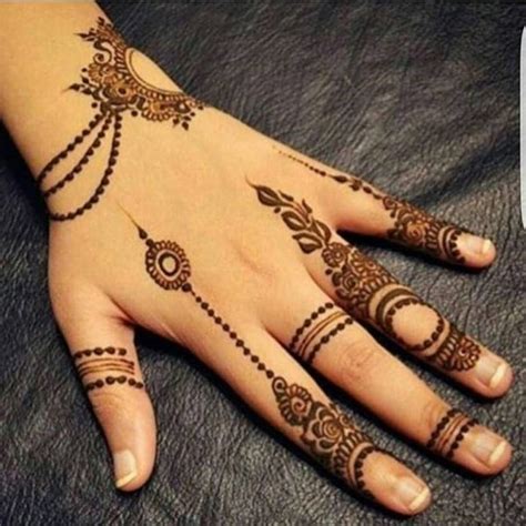 Imple and beautiful shuruba designs : 20+ Mehndi Designs Arabic For Beginners Step By Step Images