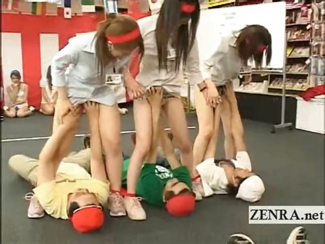Japan Employees Play Weird Bizarre Group Oral Sex Game Drtuber
