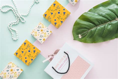 Download Top view jewelry and packaging mockup | Free PSD File