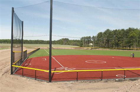Baseball Field Vs Softball Field What Is The Difference