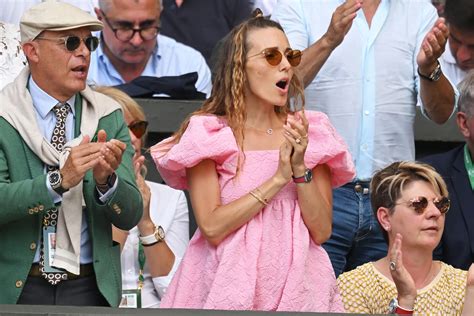 Novak Djokovic Kisses Wife Jelena After Wimbledon Win Hot Sex Picture