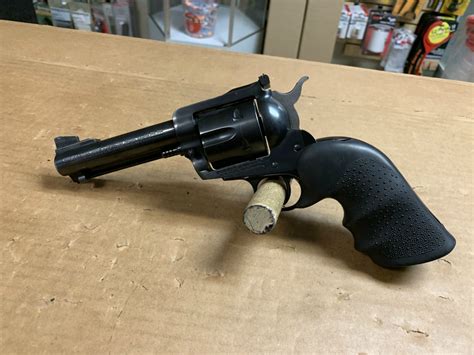 Ruger New Model Blackhawk 6 Shot Single Action Revolver Blued Hogue