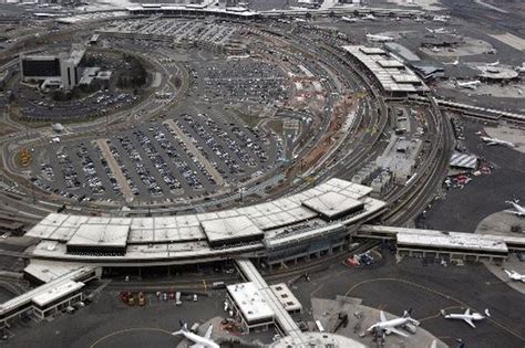 Newark Liberty International Airport To Enlarge Terminal B For Domestic