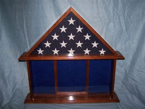 Collectibles Military Veteran Memorial Burial Flag Display Case Shadow