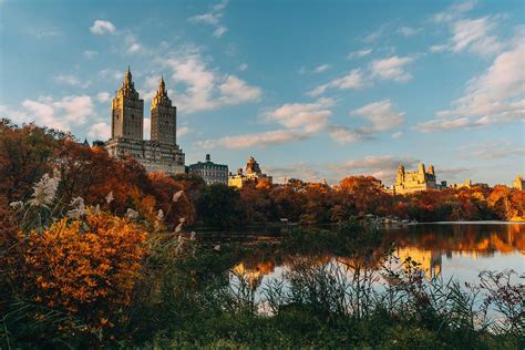 Leaf Peeping Central Park Chic Itinerary Central Park Picnic
