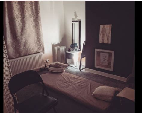 Leicester Local Massage Contacts Location And Reviews Zarimassage