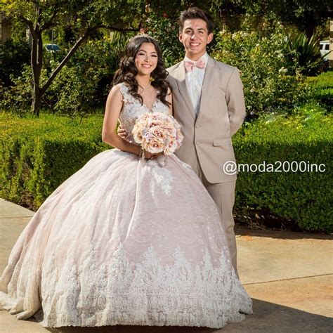 Elegant Vintaged Ivory Nude Quince Dress Quinceanera Photoshoot Quinceanera Dresses Pink