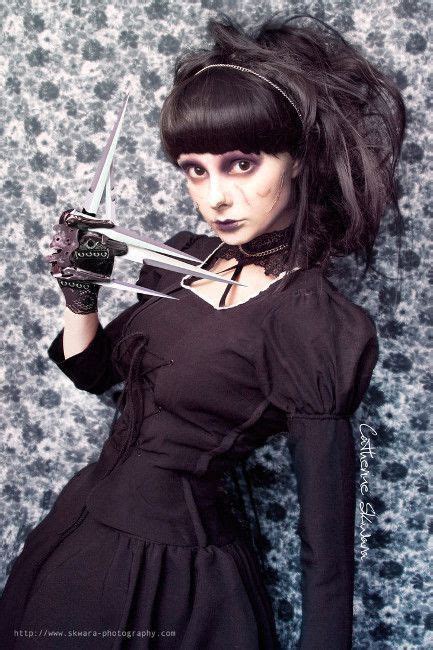 Female Cosplayers Take On Famous Film Slashers Tim Burton Costumes