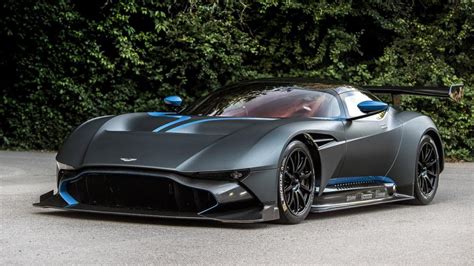Aston Martin Vulcan Backiee