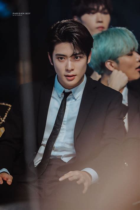 Jaehyun 191116 VLIVE AWARDS | ©Parisien Boy | Jaehyun nct, Nct, Der pate