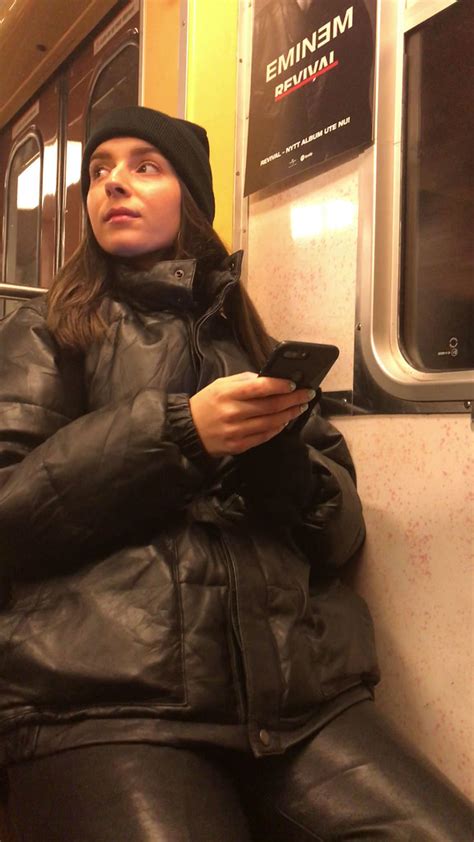 Avukat seray öztürk bürosu, av.seray öztürk telefon bilgisi, adres bilgisi, çalışma saatleri ve iletişim bilgilleri. Full leather girl on subway in 2020 | Leather street style ...