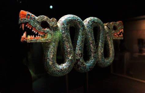 Serpiente Bicèfala Azteca En El British Museum Mexica British Museum