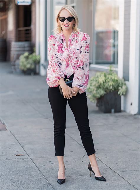 Sydne Style Shows What To Wear To Easter Brunch With Style Editrix In A Floral Top And Jeans