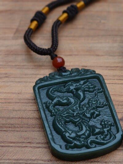 Natural Green Hetian Jades Pendant Carved Chinese Dragon With Beads