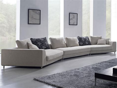 Designlush is a luxury furniture and interior design collective based in new york. Long Sectional Sofa Design for Luxurious Interior Look - HomesFeed