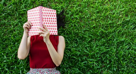 This generator will visually show you which font is easiest to read. Easy-to-read fonts for body text