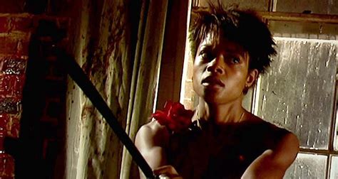 6 Best Final Girls Of Horror And Weapons Of Choice American Protector