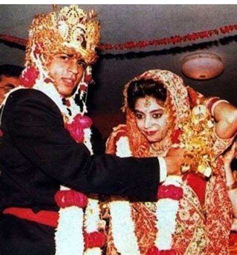 shah rukh khan and gauri khan s love story in pictures vogue india vogue india