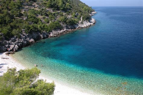 Dubrovnik óvárosához szintén közel találhatod a buza strandot. Beaches | Dubrovnik