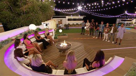 Love Island 2019 Spoilers Recoupling Tonight Sees The Girls With The Power Love Island 2021
