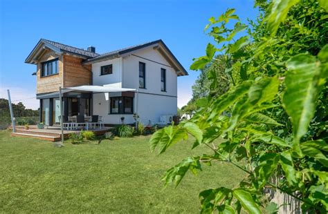 Mag ich auch nicht, geht aber grade nicht anders. Sie möchten ein Fertighaus, Holzhaus, klassisches ...