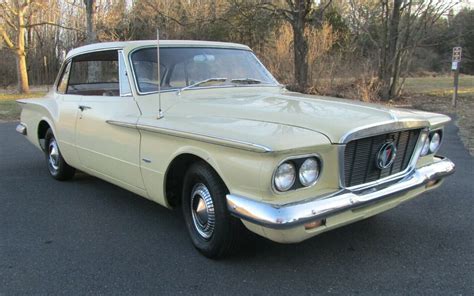 Top Level: 1962 Plymouth Valiant Signet 200 | Barn Finds