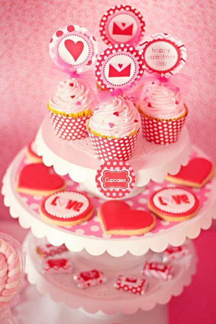Valentines Party Table Ideas Amandas Parties To Go Valentine Day
