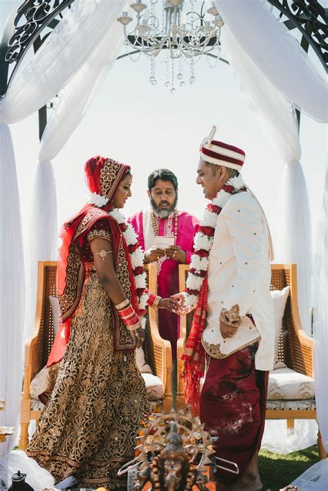 Traditional Hindu Wedding Ceremony Hindu Wedding Ceremony Hindu