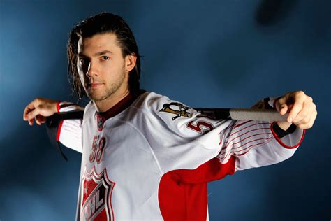 Top 10 sexiest Canadian hockey players - we love the NHL! [GALLERY ...
