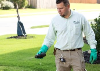 In 2018, wallethub named dallas, tx the 5th most diverse city in the united states. 3 Best Pest Control Companies in Frisco, TX - Expert ...