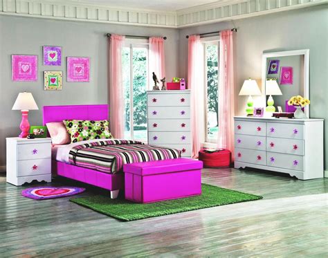Dream home interiors can help you find the perfect kids bed, kids headboard & footboard, kids sleigh bed, kids poster bed, kids bookcase bed, kids canopy bed, kids upholstered headboard, kids daybed, bunk bed, kids loft bed, kids captain's bed, kids nightstand, kids dresser, kids chest, kids bedroom set, or youth. Verfuhrerisch Childrens Bedroom Ranges Beds Decorations ...
