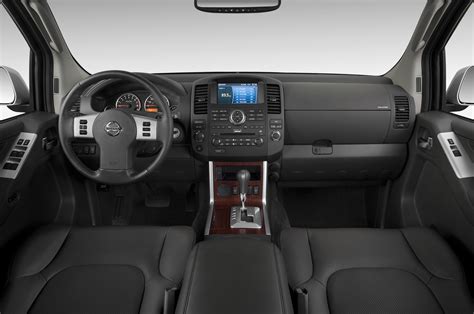 2013 Nissan Pathfinder Interior Revealed
