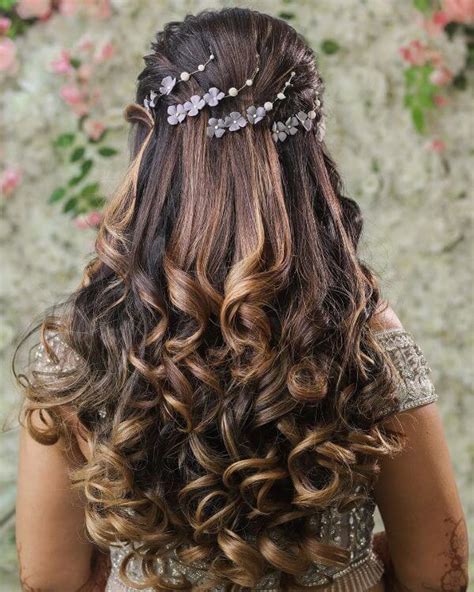 Stunning Open Hair Bridal Hairstyles For Sangeet 5 K4 Fashion