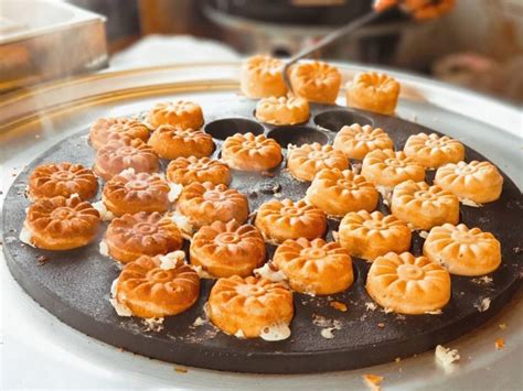 10 Korean Traditional Snacks You Have To Try When You Visit Seoul
