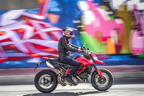 2020 Ducati Hypermotard 950 Guide • Total Motorcycle