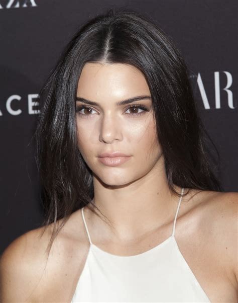 Sexy Kendall Jenner Pictures Popsugar Celebrity Photo 51