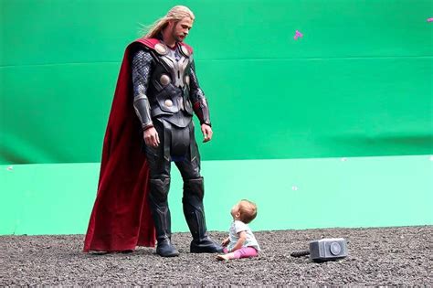 Chris And India Hemsworth Cuddle In Adorable New Thor Love And Thunder