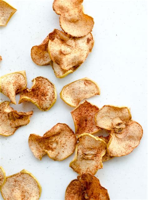 Baked Cinnamon Apple Chips For A Healthy Delicious Snack