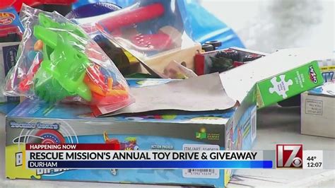 Durham Rescue Mission Holds Annual Christmas Dinner And Toy Giveaway