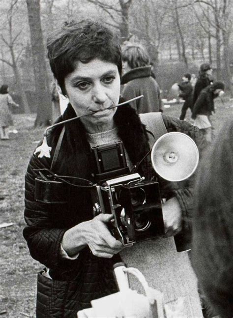 Diane Arbus Biography Life Of American Photographer