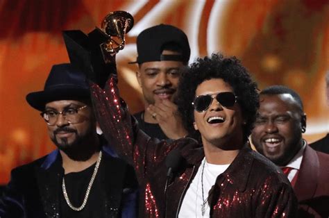 Grammys 2018 Winners Bruno Mars And Kendrick Lamar Win Big As Kesha