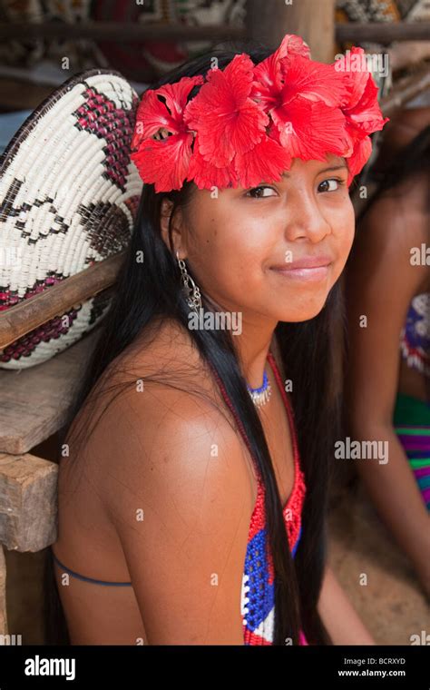 Panama Chagres National Park Embera Indians Young Girl Stock Photo Alamy
