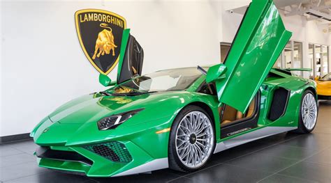 Lamborghini Aventador Green 4k Hd Cars 4k Wallpapers Images Backgrounds Photos And Pictures