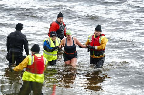 Hardy Swimmers Strip Off For FREEZING Loch Lomond Plunge At Scotland S