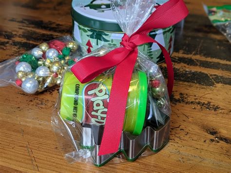 Easy Dollar Tree Christmas Gift for Children - Clarks ...