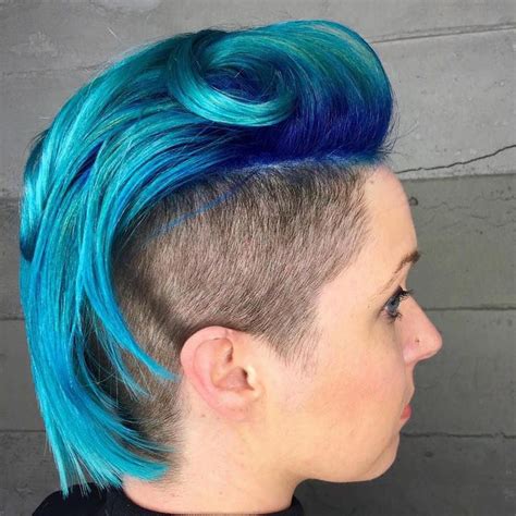 Mermaid Hair Trend Has Women Dyeing Hair Into Sea Inspired Colors